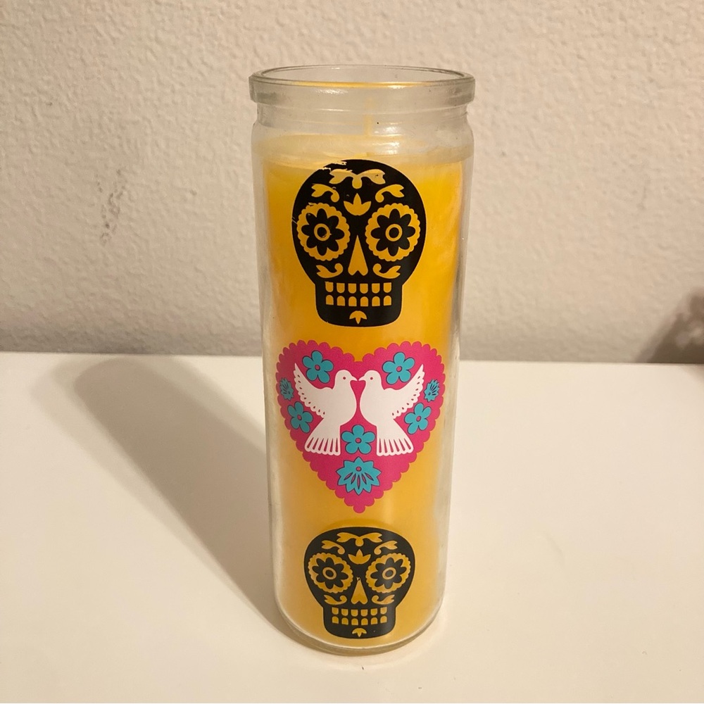 🎉4 For $15🎉 Día de Muertos Large Wrapped Glass Candle Yellow 2 Doves